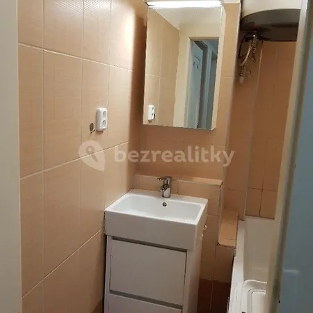 Zizkov * براغ